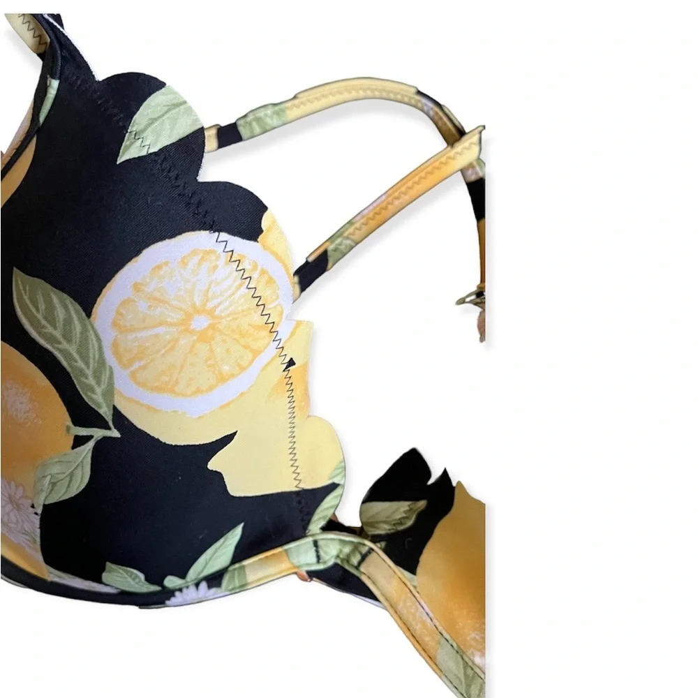 Shade & Shore • Lemon Scallop Design Swim Top - Picture 6 of 9